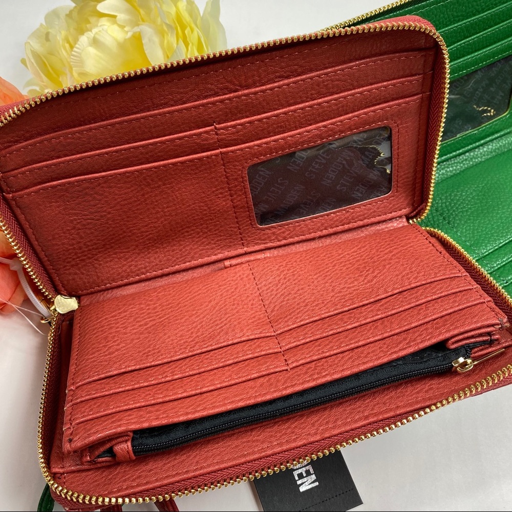 Steve Madden zip wallet clutch wristlet - Picture 6 of 7